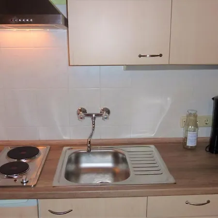 Rechts - 3 Sterne Holiday home Langenwolschendorf
